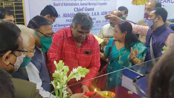 সোমবার আসানসোলে জিতেন্দ্র তিওয়ারি। ছবি - ফেসবুক সোমবার আসানসোলে জিতেন্দ্র তিওয়ারি। ছবি - ফেসবুক
