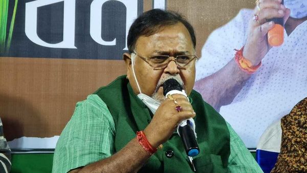 পার্থ চট্টোপাধ্যায়। (ফাইল ছবি, সৌজন্য টুইটার) পার্থ চট্টোপাধ্যায়। (ফাইল ছবি, সৌজন্য টুইটার)