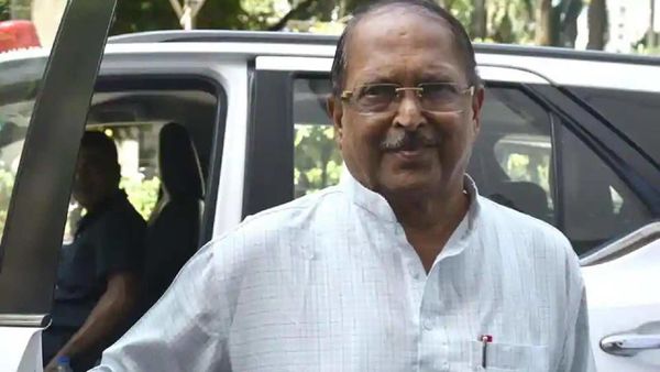 কেন্দ্রের নির্দেশে বাংলার তিন আইপিএস আধিকারিককে দায়িত্ব থেকে অব্যাহতি দেওয়া হবে না, জানালেন সুব্রত মুখোপাধ্যায়। কেন্দ্রের নির্দেশে বাংলার তিন আইপিএস আধিকারিককে দায়িত্ব থেকে অব্যাহতি দেওয়া হবে না, জানালেন সুব্রত মুখোপাধ্যায়।