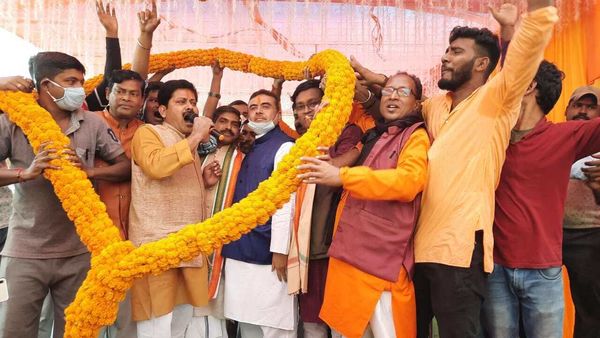 শুভেন্দু অধিকারী। (ফাইল ছবি, সৌজন্য ফেসবুক) শুভেন্দু অধিকারী। (ফাইল ছবি, সৌজন্য ফেসবুক)