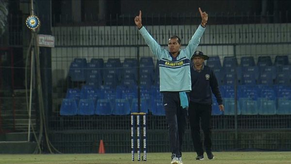 রাহুল চাহার। (ছবি সৌজন্য, টুইটার @BCCIdomestic) রাহুল চাহার। (ছবি সৌজন্য, টুইটার @BCCIdomestic)