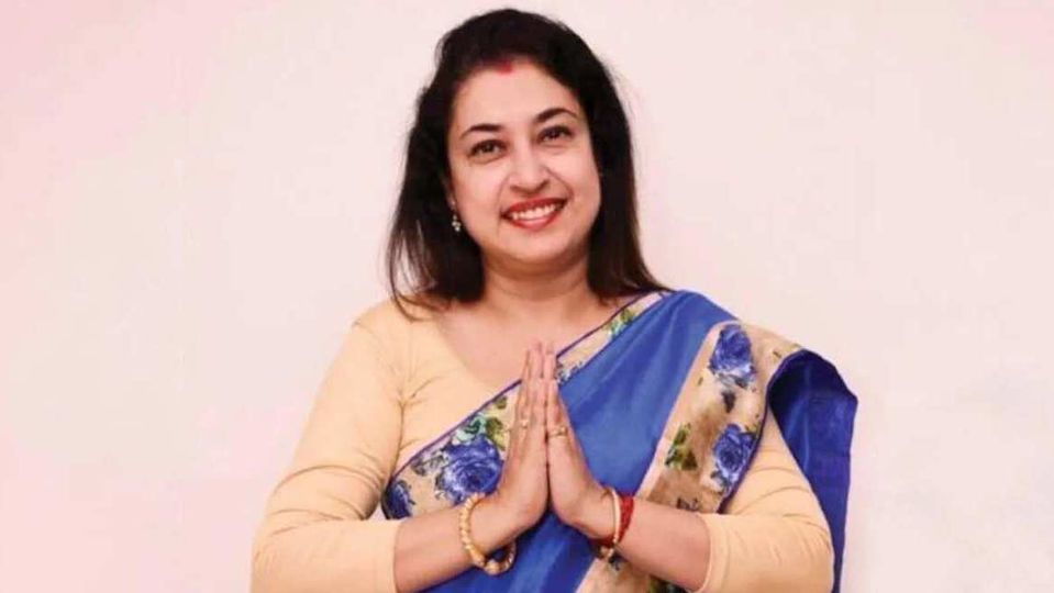 data.leadMedia.image.images.caption