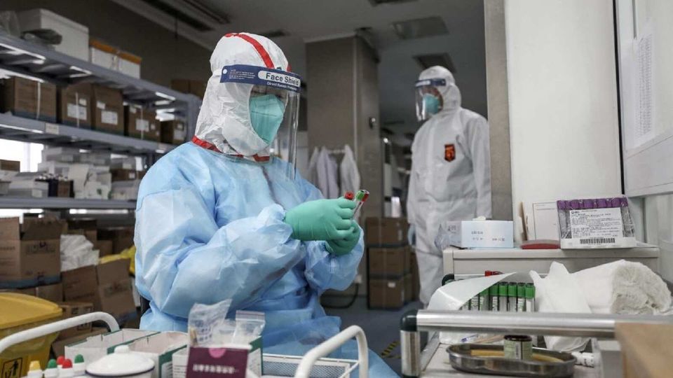 data.leadMedia.image.images.caption