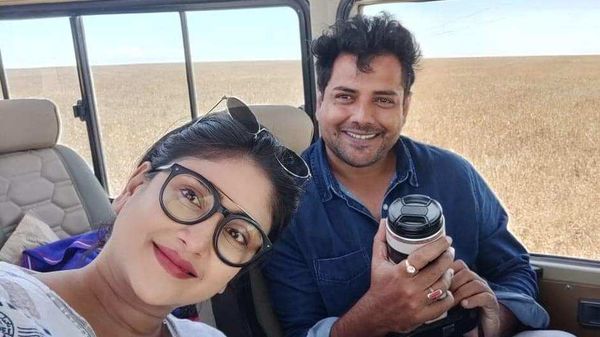 দেবলীনা ও তথাগত দেবলীনা ও তথাগত