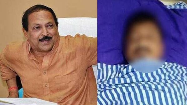 বাঁ দিকে সুব্রত মুখোপাধ্যায়। ডান দিকে নিহত মইদুল। বাঁ দিকে সুব্রত মুখোপাধ্যায়। ডান দিকে নিহত মইদুল।