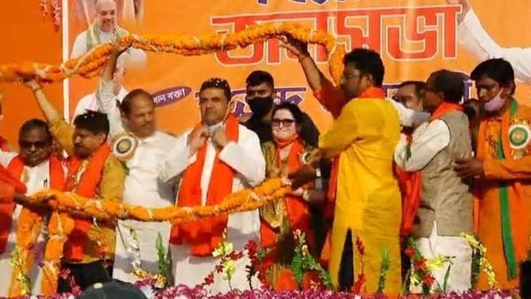 বুধবার পশ্চিম মেদিনীপুরে শুভেন্দু অধিকারী। বুধবার পশ্চিম মেদিনীপুরে শুভেন্দু অধিকারী।