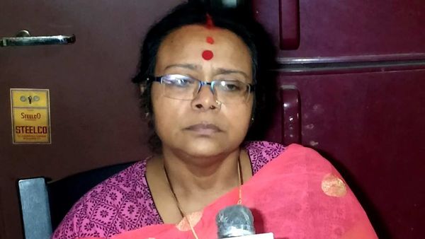 বিজেপি নেত্রী সোনালী গুহ। বিজেপি নেত্রী সোনালী গুহ।
