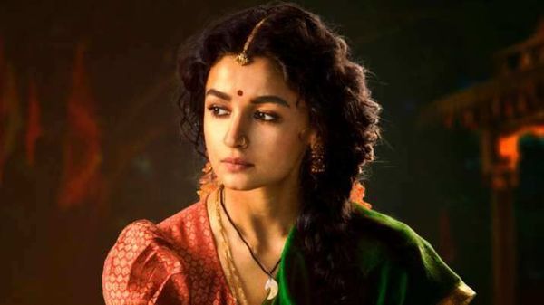 আলিয়া ভাট আলিয়া ভাট