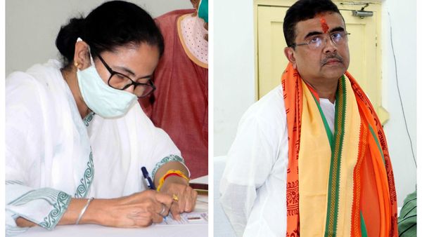 'হলফনামায় ৬ মামলা গোপন করেছেন', মমতার মনোনয়ন বাতিলের দাবি শুভেন্দুর। (ফাইল ছবি, সৌজন্য পিটিআই) 'হলফনামায় ৬ মামলা গোপন করেছেন', মমতার মনোনয়ন বাতিলের দাবি শুভেন্দুর। (ফাইল ছবি, সৌজন্য পিটিআই)