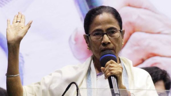 মমতা বন্দ্যোপাধ্যায় (ছবি সৌজন্য এএনআই) মমতা বন্দ্যোপাধ্যায় (ছবি সৌজন্য এএনআই)