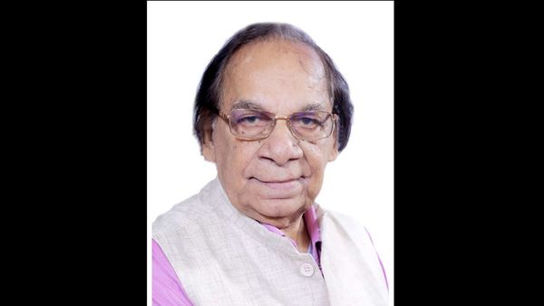 সাংসদ আবু হাসেম খান চৌধুরী। ফাইল ছবি সাংসদ আবু হাসেম খান চৌধুরী। ফাইল ছবি