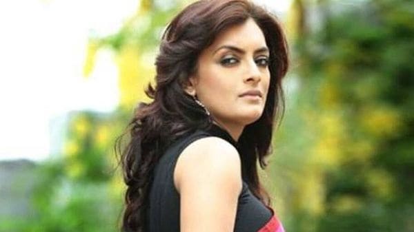 উষসী চক্রবর্তী উষসী চক্রবর্তী