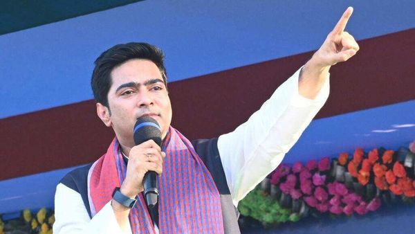 অভিষেক বন্দ্যোপাধ্যায়। (ফাইল ছবি, সৌজন্য ফেসবুক) অভিষেক বন্দ্যোপাধ্যায়। (ফাইল ছবি, সৌজন্য ফেসবুক)