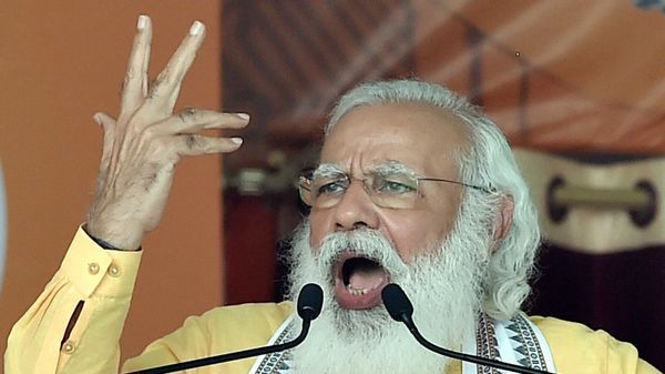 প্রধানমন্ত্রী নরেন্দ্র মোদী। (PTI) প্রধানমন্ত্রী নরেন্দ্র মোদী। (PTI)