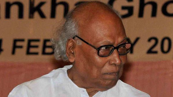 করোনা আক্রান্ত কবি শঙ্খ ঘোষ (ছবি-সংগৃহিত) করোনা আক্রান্ত কবি শঙ্খ ঘোষ (ছবি-সংগৃহিত)
