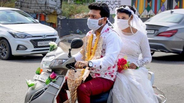 ছবিটি প্রতীকী। সৌজন্যে : পিটিআই (PTI) ছবিটি প্রতীকী। সৌজন্যে : পিটিআই (PTI)