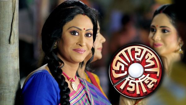 মুখ খুললেন ইন্দ্রানী হালদার মুখ খুললেন ইন্দ্রানী হালদার