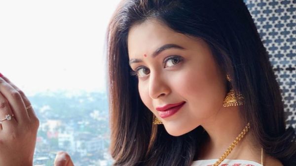 ঋতাভরী চক্রবর্তী (ছবি ইনস্টাগ্রাম) ঋতাভরী চক্রবর্তী (ছবি ইনস্টাগ্রাম)