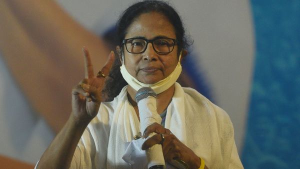 মমতা বন্দ্যোপাধ্যায় (সমীর জানা/হিন্দুস্তান টাইমস) মমতা বন্দ্যোপাধ্যায় (সমীর জানা/হিন্দুস্তান টাইমস)