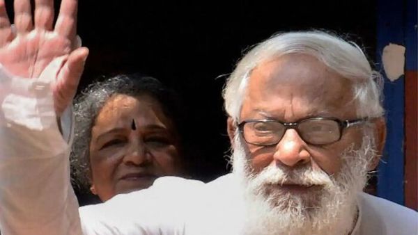 সস্ত্রীক করোনায় আক্রান্ত প্রাক্তন মুখ্যমন্ত্রী বুদ্ধদেব ভট্টাচার্য সস্ত্রীক করোনায় আক্রান্ত প্রাক্তন মুখ্যমন্ত্রী বুদ্ধদেব ভট্টাচার্য