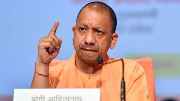 যোগী আদিত্যনাথ। (ফাইল ছবি, সৌজন্য পিটিআই) যোগী আদিত্যনাথ। (ফাইল ছবি, সৌজন্য পিটিআই)