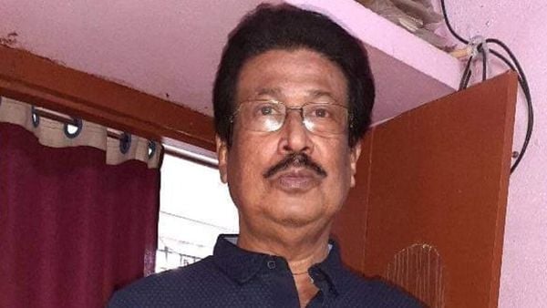 করোনায় আক্রান্ত হয়ে মৃত্যু সিউড়ির চিকিৎসকের (নিজস্ব চিত্র) করোনায় আক্রান্ত হয়ে মৃত্যু সিউড়ির চিকিৎসকের (নিজস্ব চিত্র)