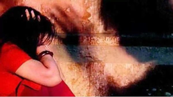 POCSO আইনে ধৃত চেন্নাইয়ের এক স্কুল শিক্ষক POCSO আইনে ধৃত চেন্নাইয়ের এক স্কুল শিক্ষক