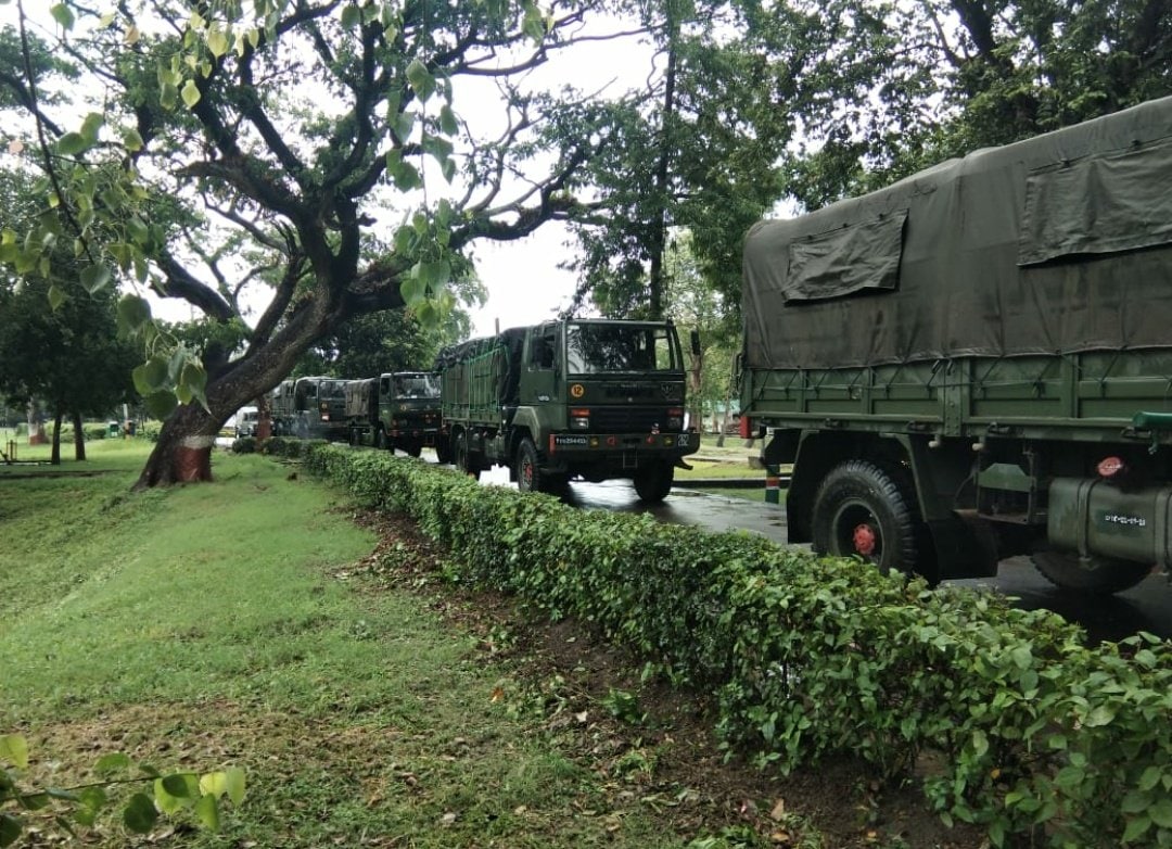 মঙ্গলবারই নবান্নে মমতা বন্দ্যোপাধ্যায় বলেছিলেন, ‘যেখানে প্রয়োজন হবে, সেখানে ভারতীয় সেনা নামানো হবে। সবাইকেই নামামো হবে। সবাইকে তৈরি রাখা হয়েছে।’ (ছবি সৌজন্য, টুইটার @adgpi)