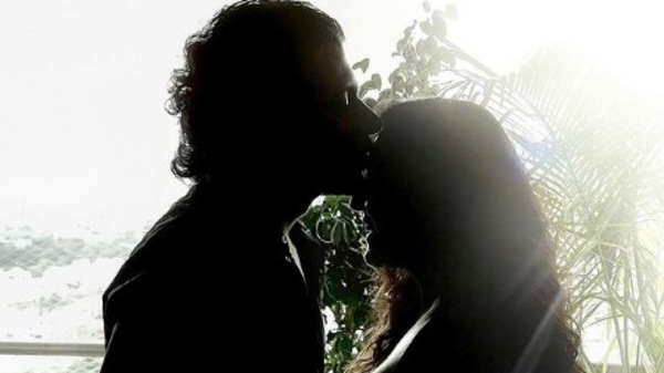 মা হলেন নীতি মোহন মা হলেন নীতি মোহন
