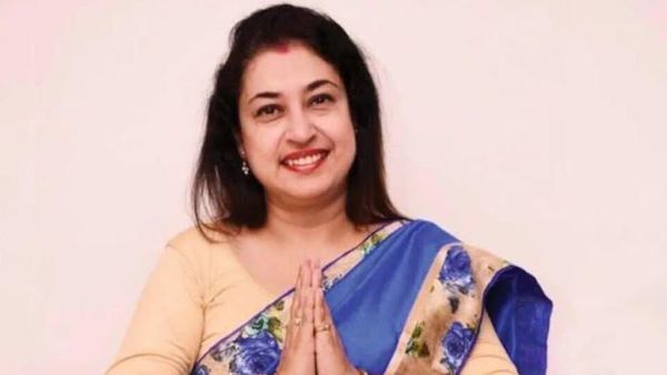 শতাব্দী রায়, তৃণমূল সাংসদ (ফাইল ছবি) শতাব্দী রায়, তৃণমূল সাংসদ (ফাইল ছবি)