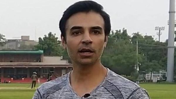 সলমন বাট। সলমন বাট।