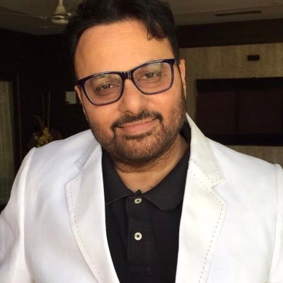 'গদর' ছবির পরিচালক অনিল শর্মা। ছবি সৌজন্যে - টুইটার 'গদর' ছবির পরিচালক অনিল শর্মা। ছবি সৌজন্যে - টুইটার