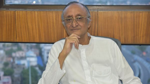 অমিত মিত্র। (ফাইল ছবি, সৌজন্য ফেসবুক) অমিত মিত্র। (ফাইল ছবি, সৌজন্য ফেসবুক)