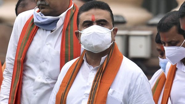শুভেন্দু অধিকারী (ছবি সৌজন্যে পিটিআই) (PTI) শুভেন্দু অধিকারী (ছবি সৌজন্যে পিটিআই) (PTI)