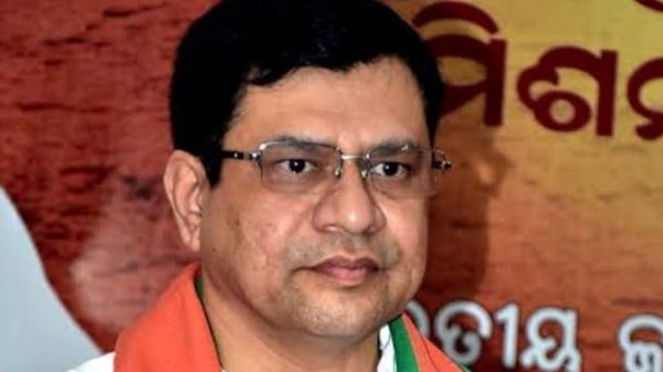 অশ্বিনী বৈষ্ণব, রেল ও আইটি মন্ত্রী (ফাইল ছবি) অশ্বিনী বৈষ্ণব, রেল ও আইটি মন্ত্রী (ফাইল ছবি)