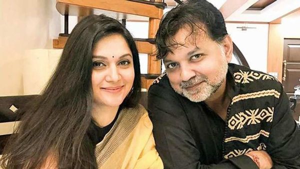 মিথিলা ও সৃজিত মিথিলা ও সৃজিত