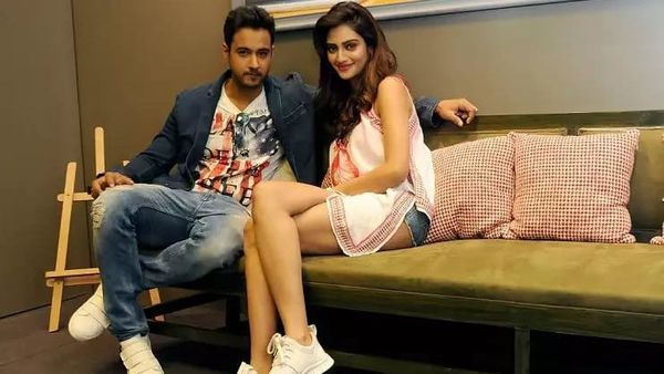 নুসরত ও যশ। (ফাইল ছবি) নুসরত ও যশ। (ফাইল ছবি)
