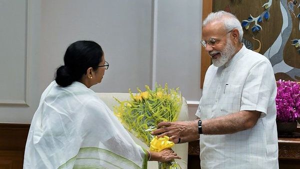 বিরোধী জোটের সলতে পাকানোর মধ্যে মঙ্গলবার বিকেল ৪ টেয় মোদীর সঙ্গে সাক্ষাৎ মমতার - CM Mamata Banerjee to meet PM Narendra Modi tomorrow at 4 pm in Delhi, Bangla News
