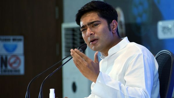 তৃণমূল কংগ্রেসের সাধারণ সম্পাদক অভিষেক বন্দ্যোপাধ্যায়। (ফাইল ছবি, সৌজন্য এএনআই) তৃণমূল কংগ্রেসের সাধারণ সম্পাদক অভিষেক বন্দ্যোপাধ্যায়। (ফাইল ছবি, সৌজন্য এএনআই)