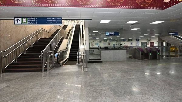 প্রতীক্ষার অবসান, শনিবারই সম্ভবত শিয়ালদহ স্টেশন থেকে ছুটবে মেট্রো (ছবিটি প্রতীকী, সৌজন্য ফেসবুক) প্রতীক্ষার অবসান, শনিবারই সম্ভবত শিয়ালদহ স্টেশন থেকে ছুটবে মেট্রো (ছবিটি প্রতীকী, সৌজন্য ফেসবুক)