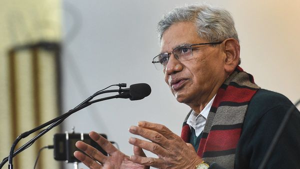সীতারাম ইয়েচুরি। (ছবি সৌজন্য পিটিআই) সীতারাম ইয়েচুরি। (ছবি সৌজন্য পিটিআই)