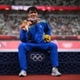 পদক হাতে নীরজ। ছবি- টুইটার (@Tokyo2020)।
