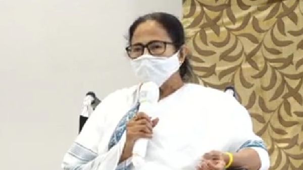 মুখ্যমন্ত্রী মমতা বন্দোপাধ্যায় (ছবি স্ক্রিনগ্র্যাব) মুখ্যমন্ত্রী মমতা বন্দোপাধ্যায় (ছবি স্ক্রিনগ্র্যাব)