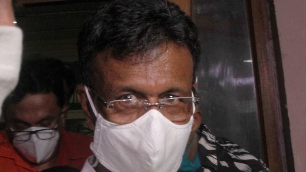 ফিরহাদ হাকিম, ফাইল ছবি, সৌজন্যে পিটিআই ফিরহাদ হাকিম, ফাইল ছবি, সৌজন্যে পিটিআই