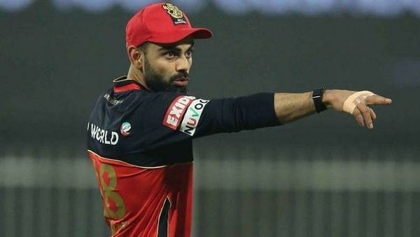 RCB -র জার্সিতে বিরাট কোহলি (ছবি:আইপিএল) RCB -র জার্সিতে বিরাট কোহলি (ছবি:আইপিএল)