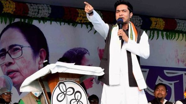 অভিষেক বন্দ্যোপাধ্যায়। (ফাইল ছবি, সৌজন্য পিটিআই) অভিষেক বন্দ্যোপাধ্যায়। (ফাইল ছবি, সৌজন্য পিটিআই)
