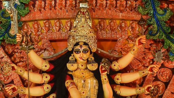 দুর্গাপুজো। (ফাইল ছবি, সৌজন্য পিটিআই) দুর্গাপুজো। (ফাইল ছবি, সৌজন্য পিটিআই)