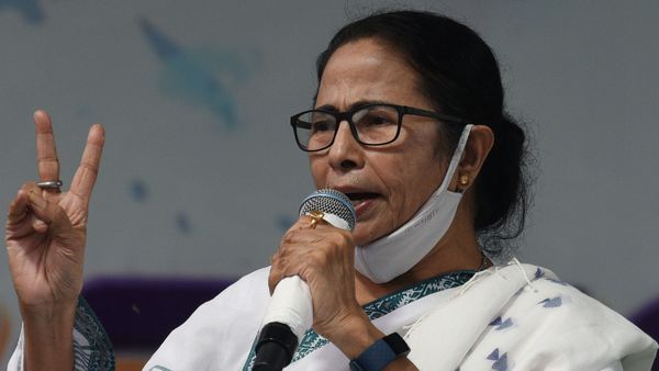 মমতা বন্দ্যোপাধ্যায় (সমীর জানা/হিন্দুস্তান টাইমস) (Samir Jana/HT Photo) মমতা বন্দ্যোপাধ্যায় (সমীর জানা/হিন্দুস্তান টাইমস) (Samir Jana/HT Photo)