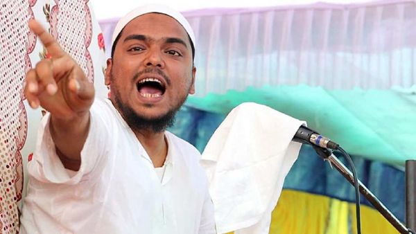 ফুরফুরা শরিফের পিরজাদা আব্বাস সিদ্দিকি। ফাইল ছবি ফুরফুরা শরিফের পিরজাদা আব্বাস সিদ্দিকি। ফাইল ছবি