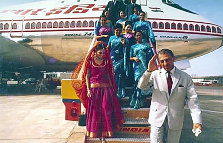 ১৯৩২ সালে টাটা এয়ারলাইনস হিসাবে পথ চলা শুরু। ১৯৫৩ সালে জাতীয়করণের আগে পর্যন্ত রাশ ছিল টাটাদেরই হাতে।  ফাইল ছবি : এএনআই (ANI)